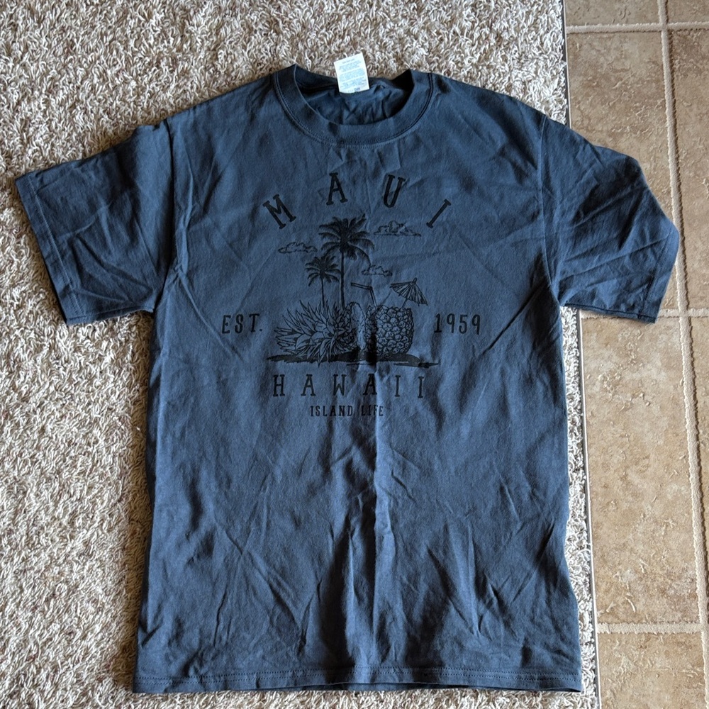 Maui tee